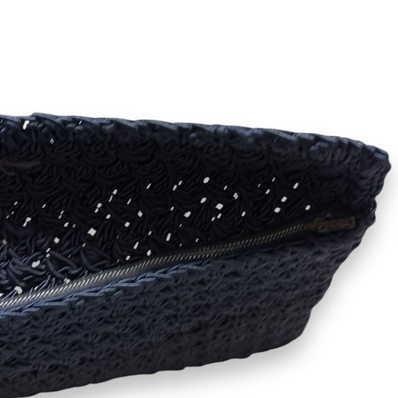 Vintage Clutch Crochet Knit Navy - Picture 5 of 5